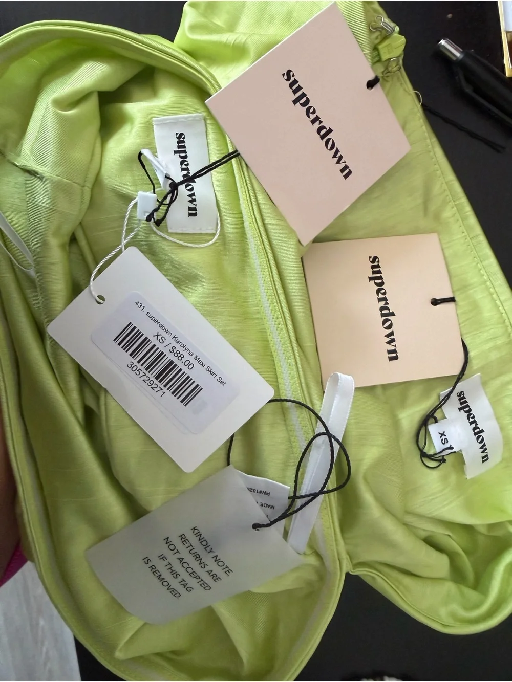 Super down- Karolyna Maxi Skirt Set Neon Lime Two-Piece Strapless Set Size XS